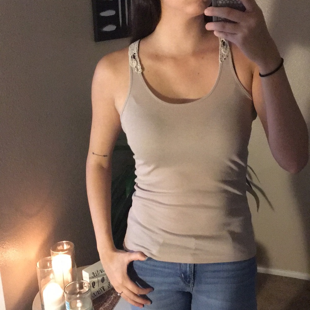 Brown tank top